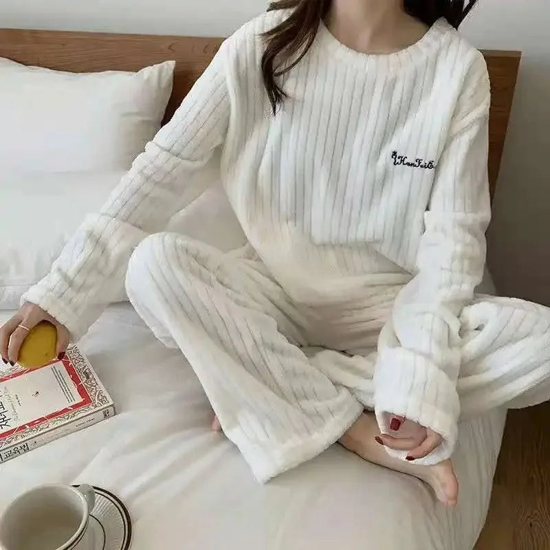Velvet Jacquard Lounge Set in White 1